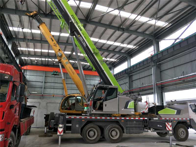 太平区高空车出租需要注意哪些安全事项？